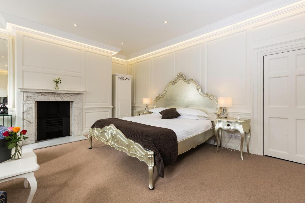 The Bell Inn Hotel Horndon-on-the-Hill Ngoại thất bức ảnh