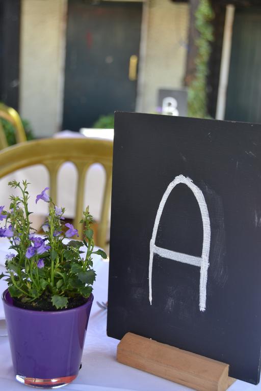 The Bell Inn Hotel Horndon-on-the-Hill Ngoại thất bức ảnh